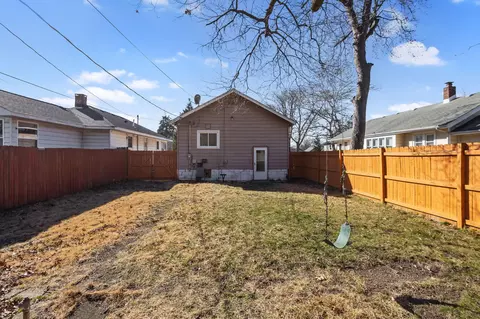 129 N Lindberg St, Griffith, IN 46319 photo 21