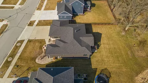 2102 Louis Dr, Crown Point, IN 46307 photo 50