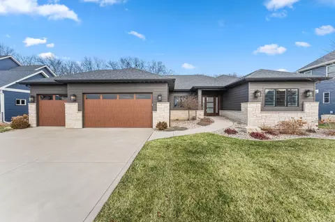 2102 Louis Dr, Crown Point, IN 46307 photo 1