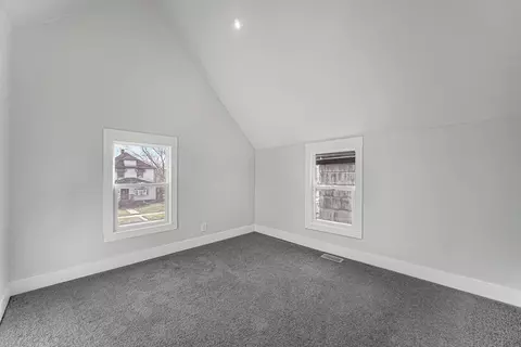 532 Harrison St, Gary, IN 46402 photo 15