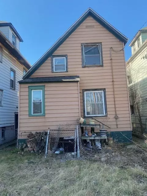 617 Jefferson St, Gary, IN 46402 photo 2