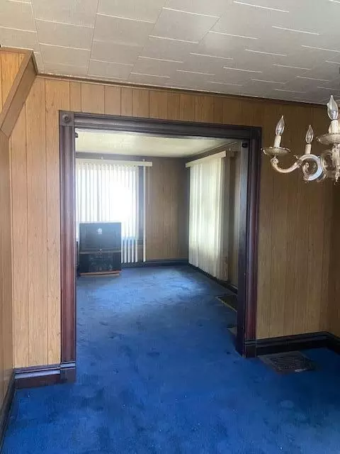 617 Jefferson St, Gary, IN 46402 photo 5