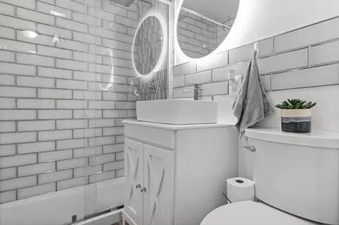 Bath - 1445 Shell St, Hammond, IN 46320 photo 1 of 2