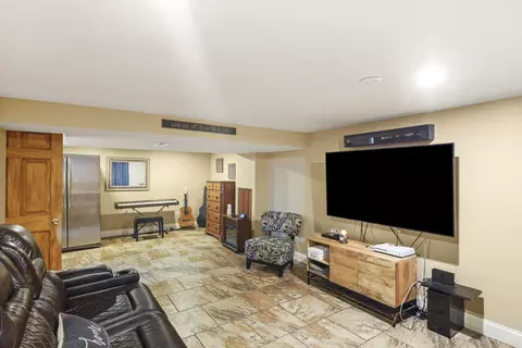 Living - 1445 Shell St, Hammond, IN 46320 photo 4 of 5