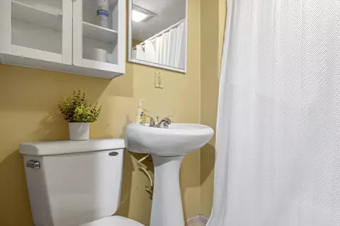 Bath - 1445 Shell St, Hammond, IN 46320 photo 2 of 2