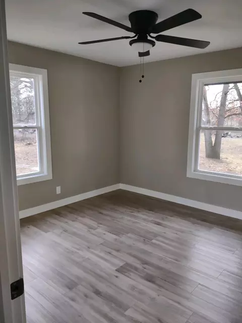 11872 N 470, De Motte, IN 46310 photo 9