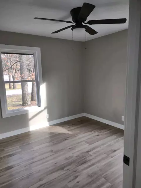 11872 N 470, De Motte, IN 46310 photo 10