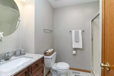 Bath - 1762 Beech Dr, Crown Point, IN 46307 photo 2 of 2