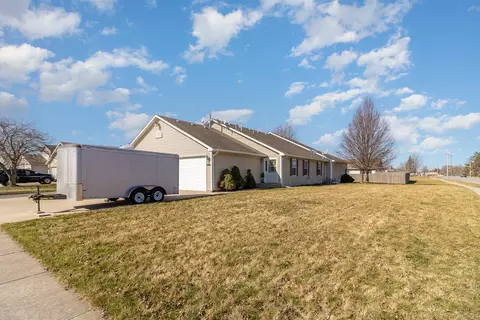 Exterior - 1762 Beech Dr, Crown Point, IN 46307 photo 4 of 9
