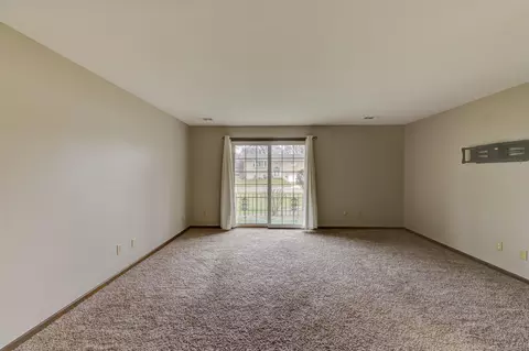 1230 Camellia Dr #4, Munster, IN 46321 photo 5