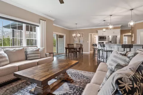 169 N Summerfield Dr, Valparaiso, IN 46385 photo 15