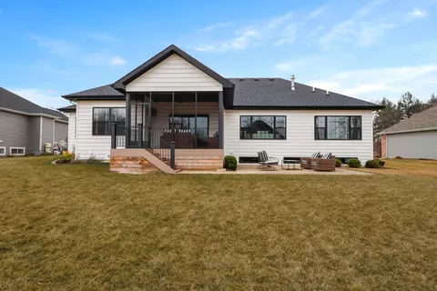 169 N Summerfield Dr, Valparaiso, IN 46385 photo 34