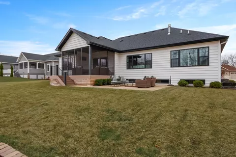 169 N Summerfield Dr, Valparaiso, IN 46385 photo 35