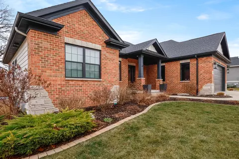 169 N Summerfield Dr, Valparaiso, IN 46385 photo 37