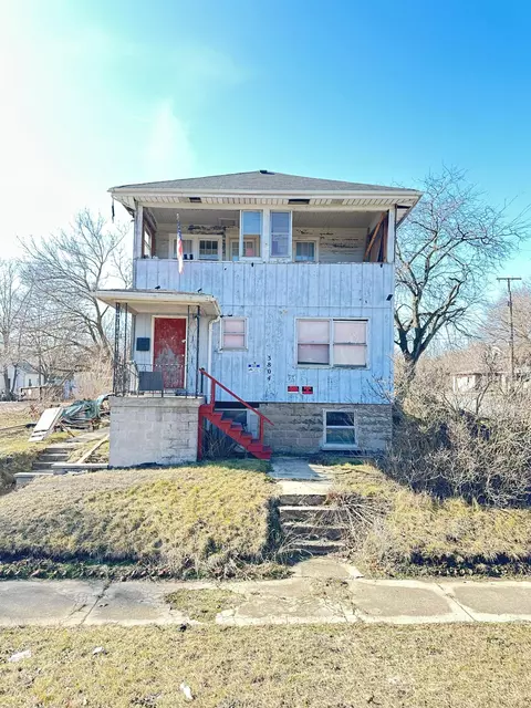 3804 E Delaware St, Gary, IN 46409 photo 1