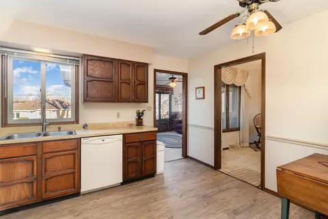 7935 Frederick Ave, Munster, IN 46321 photo 10