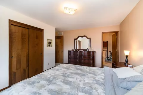 7935 Frederick Ave, Munster, IN 46321 photo 16