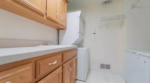 Other - 815 Swan Dr #3-A, Dyer, IN 46311 photo 6 of 8