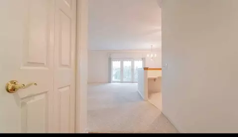 Entry Way - 815 Swan Dr #3-A, Dyer, IN 46311 photo 1 of 1