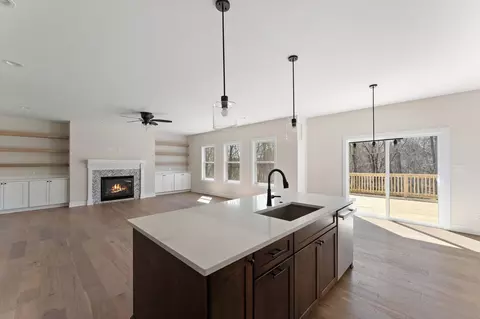 3907 Crown Dr, Valparaiso, IN 46383 photo 8