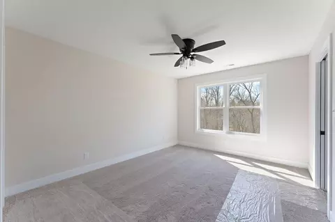 3907 Crown Dr, Valparaiso, IN 46383 photo 21