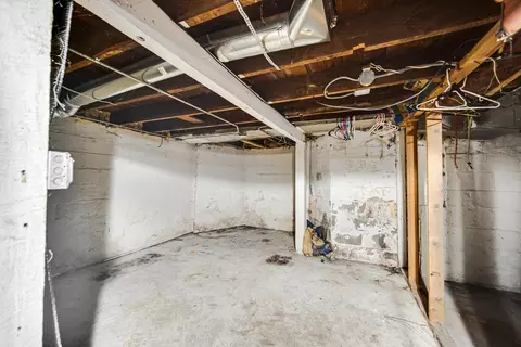 6570 Miller Ave, Gary, IN 46403 photo 17