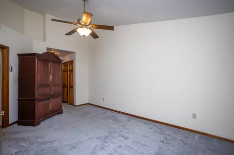 626 E Brookside Dr, Crown Point, IN 46307 photo 14