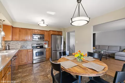 Kitchen - 733 Northgate Dr, Dyer, IN 46311 photo 2 of 3