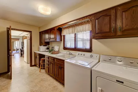 Other - 8713 Crestwood Ave, Munster, IN 46321 photo 7 of 13