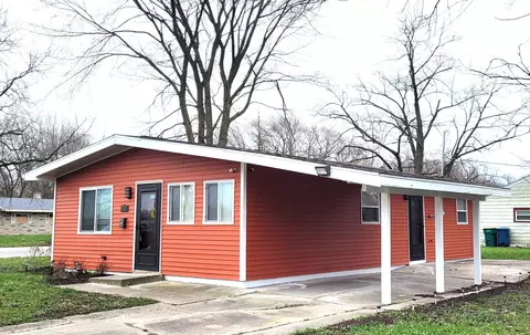 737 E 47th Ave, Gary, IN 46409 photo 3