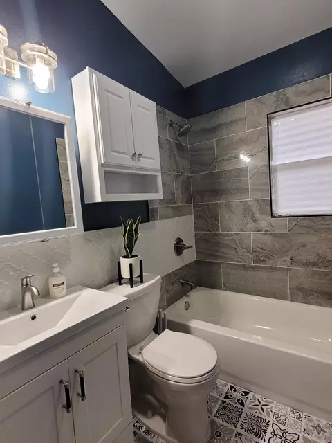 737 E 47th Ave, Gary, IN 46409 photo 16
