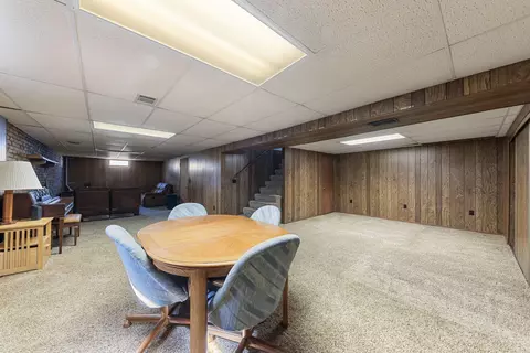 136 N Jay St, Griffith, IN 46319 photo 14
