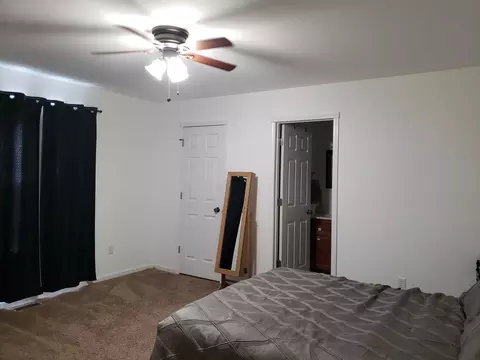 527 Juniper St, De Motte, IN 46310 photo 10