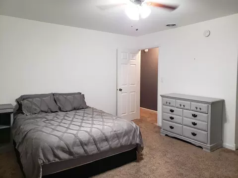 527 Juniper St, De Motte, IN 46310 photo 8