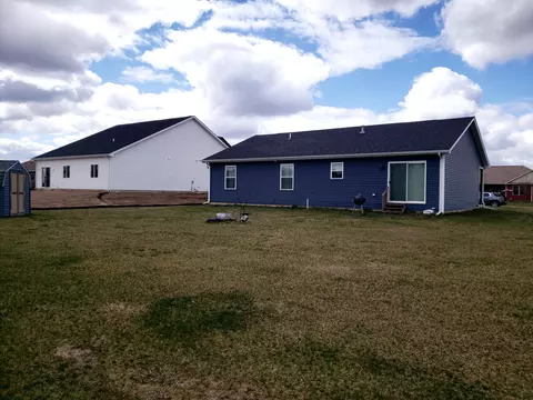 527 Juniper St, De Motte, IN 46310 photo 14