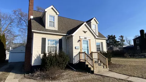 417 N Broad St, Griffith, IN 46319 photo 71