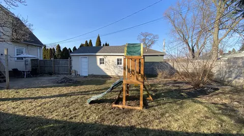 417 N Broad St, Griffith, IN 46319 photo 66