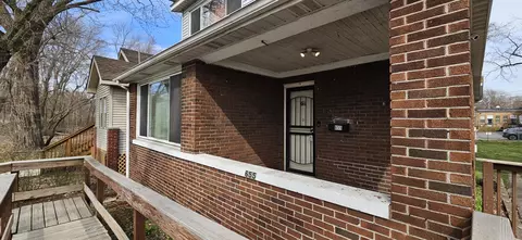 655 S Hamilton St, Gary, IN 46403 photo 5