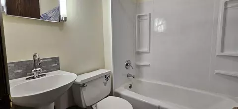 655 S Hamilton St, Gary, IN 46403 photo 29