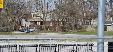 655 S Hamilton St, Gary, IN 46403 photo 111