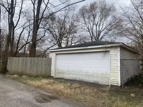 2406 W 19th Ave, Gary, IN 46404 photo 11