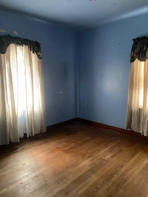 2406 W 19th Ave, Gary, IN 46404 photo 2