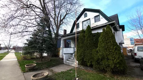 225 Ogden St, Hammond, IN 46320