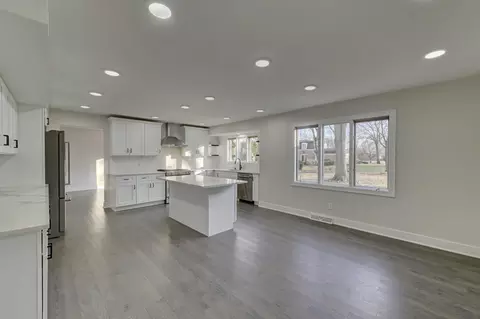 Kitchen - 1912 Lambert Ln, Munster, IN 46321 photo 1 of 6