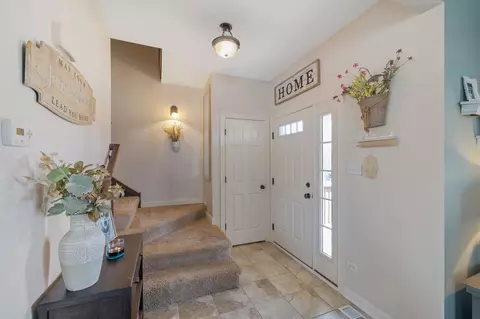 Entry Way - 17841 Oak Park Ln, Lowell, IN 46356 photo 1 of 2