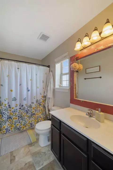 Bath - 17841 Oak Park Ln, Lowell, IN 46356 photo 3 of 3
