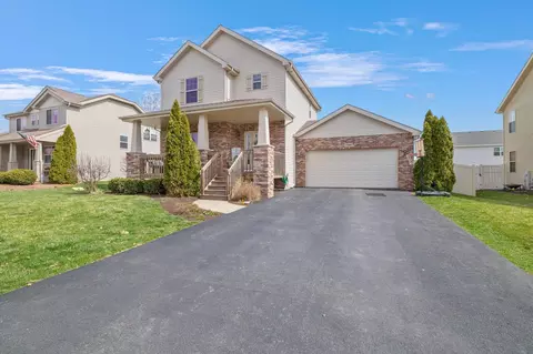 Exterior - 17841 Oak Park Ln, Lowell, IN 46356 photo 1 of 5