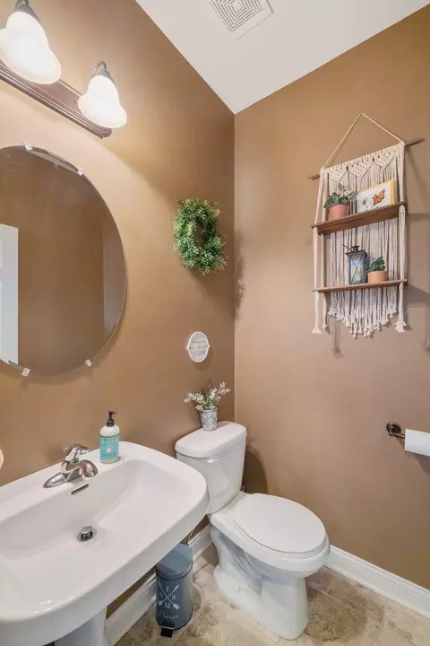 Bath - 17841 Oak Park Ln, Lowell, IN 46356 photo 1 of 3