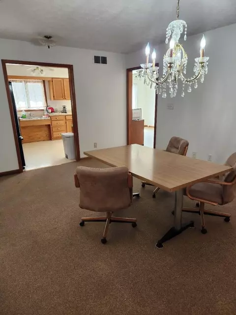 Dining - 751 Clover Ln, Crown Point, IN 46307 photo 2 of 2