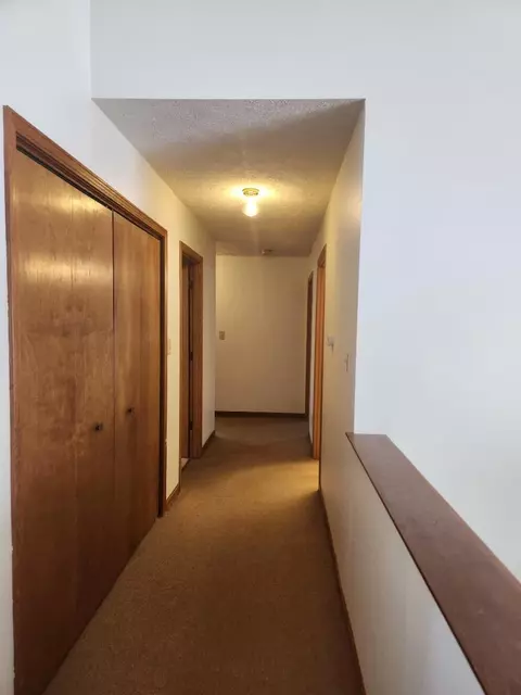 Entry Way - 751 Clover Ln, Crown Point, IN 46307 photo 3 of 4